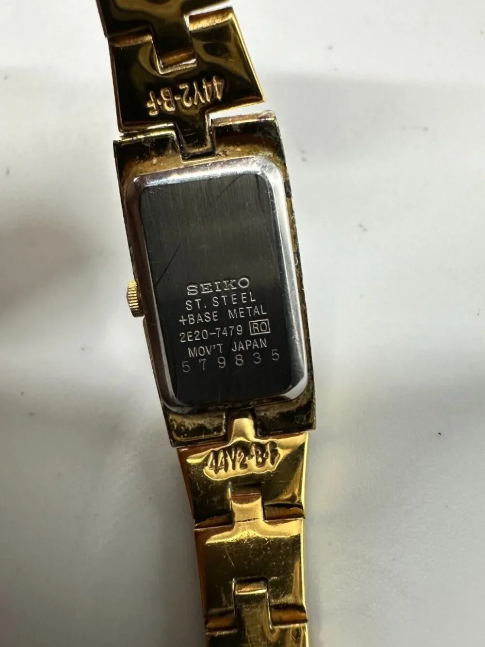 Vintage Seiko Watch Women Gold Tone Black 2E20-7479 New Battery 6.5